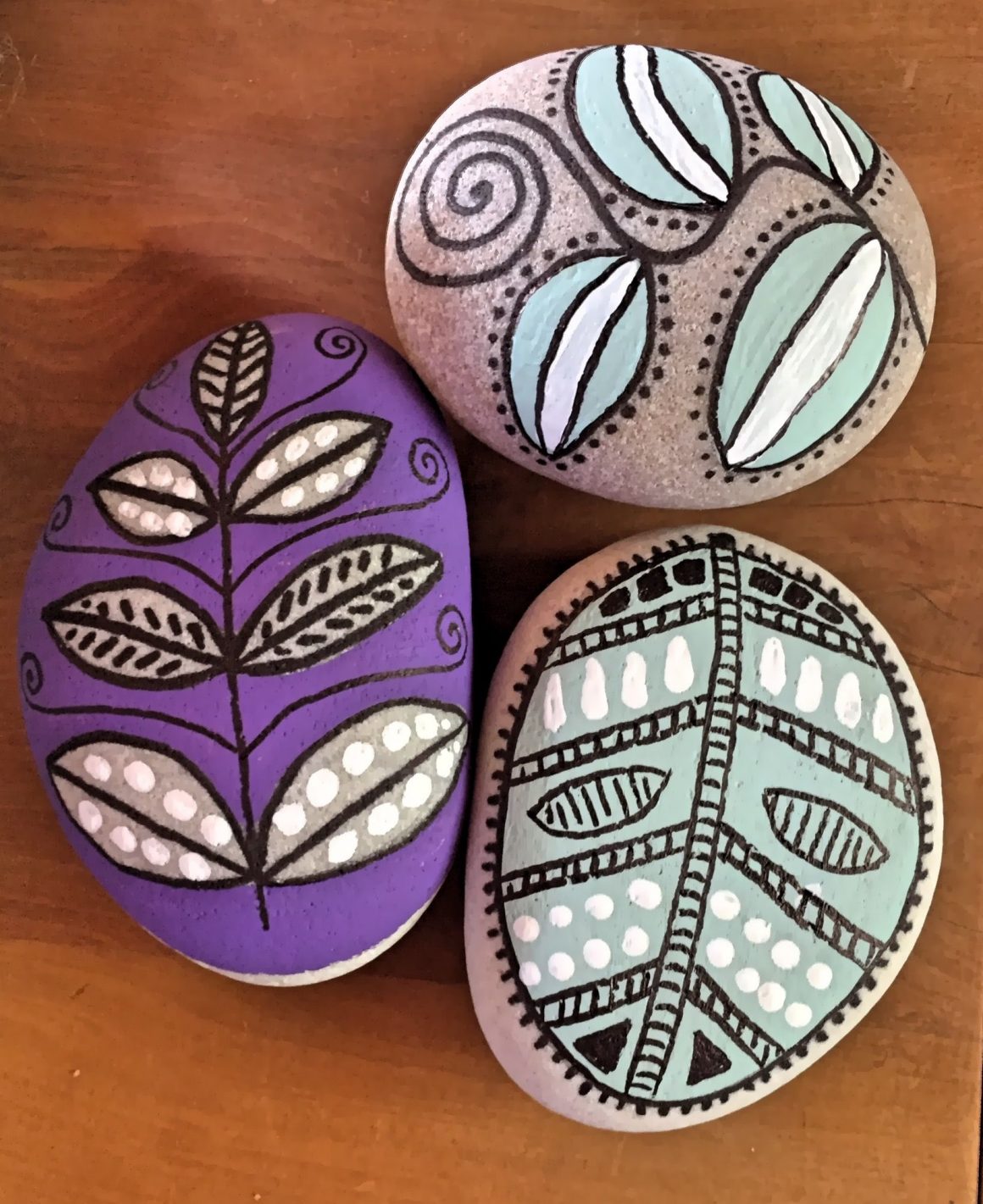 10+ Rock Painting Ideas - HARUNMUDAK