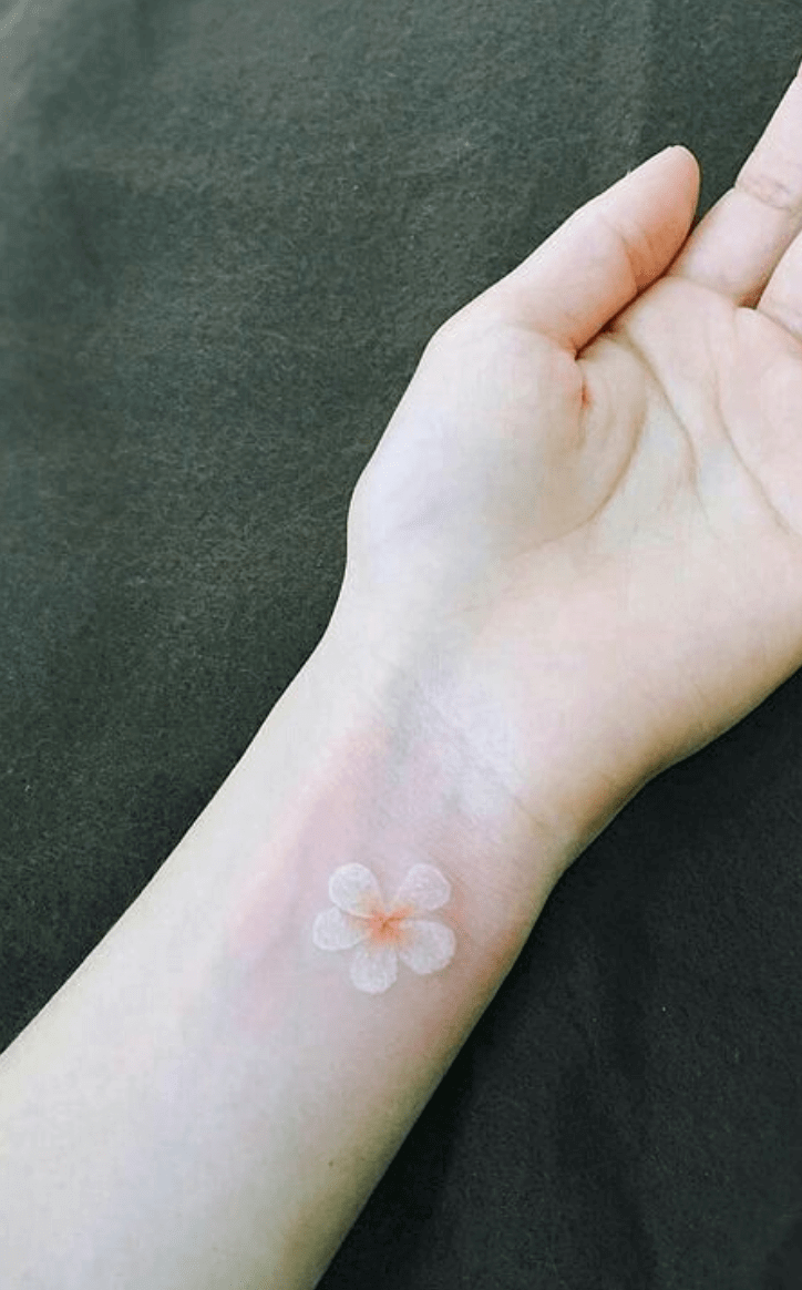 The Difference Between White Ink Tattoos on Light  Dark Skin  Skincarecom