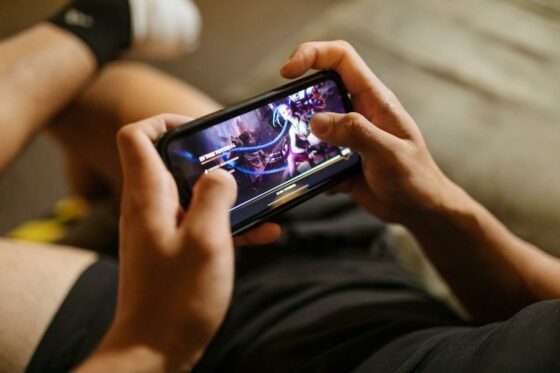 pexels rdne stock project 7915285 Best 10+ Mobile MOBA Games for Hardcore Gamers 2024